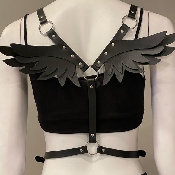 Black Winged Harness Accessory - Picture 1 of 4